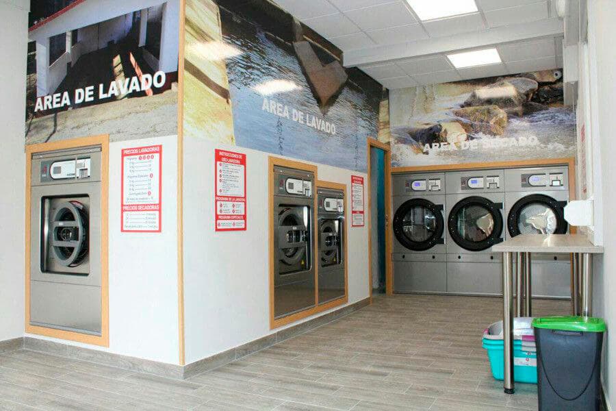 Máquinas lavandería industrial en Ourense