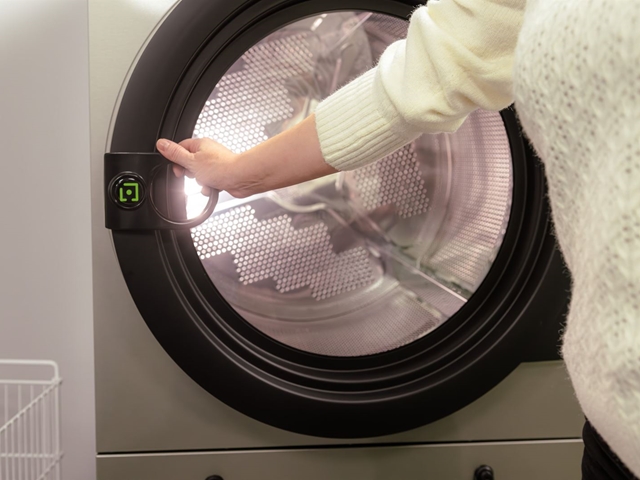 7 consejos para reducir el consumo de agua y energía en tu lavandería industrial